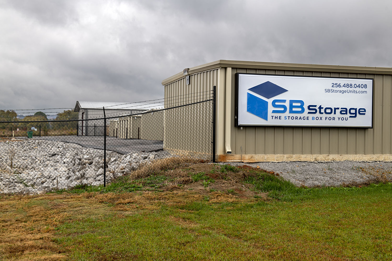 SB Storage - Mitch Ave facility